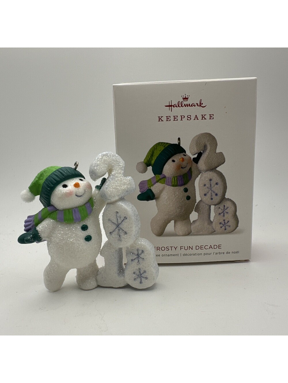 2018 Hallmark Keepsake Frosty Fun Decade Christmas Ornament